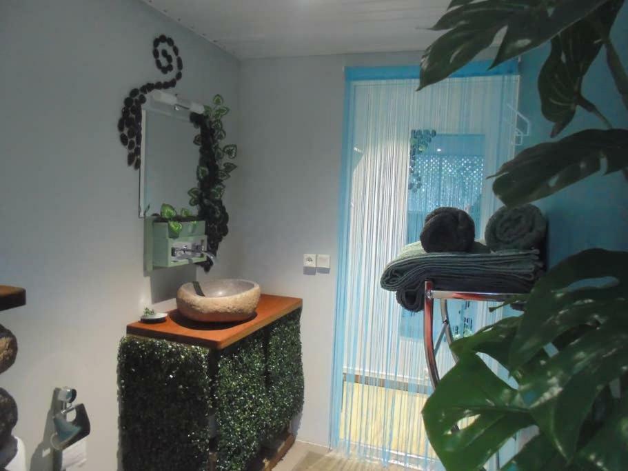 Fare Haurevaiti Moorea Paopao Exteriör bild